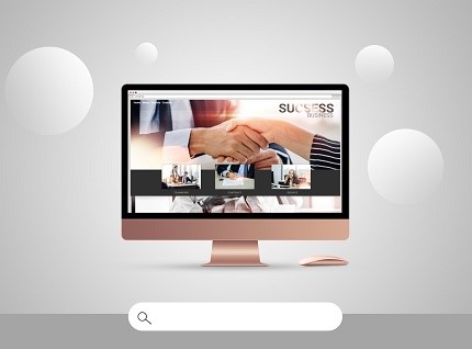 做企業(yè)高端<a href='http://yachtarkadia.com/'>網(wǎng)站搭建</a>是定制好還是模板好？